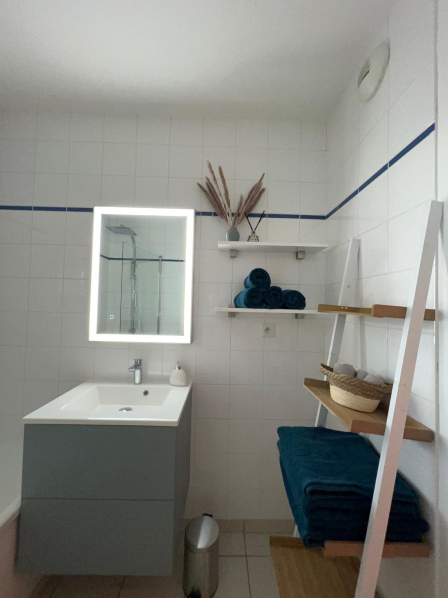 Appartement Plage Restaurant Et Parking Privatif Wimereux Bagian luar foto